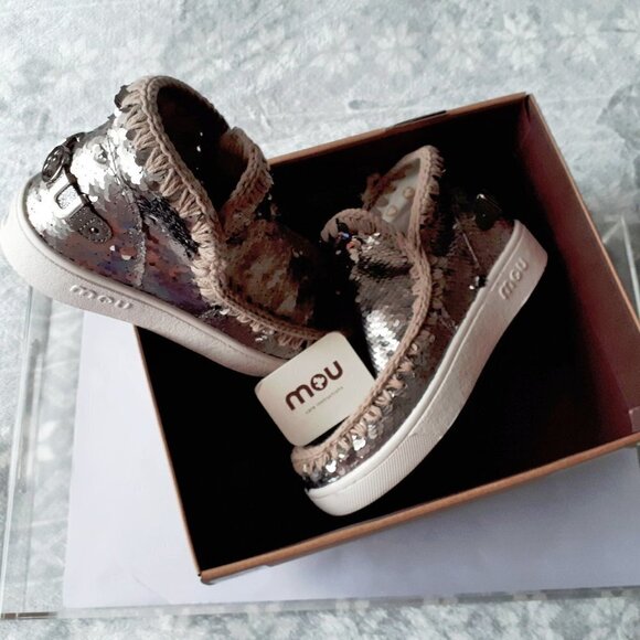 NWT Mou silver sequin round toe low cut sneakers, EU 38 - Picture 6 of 16